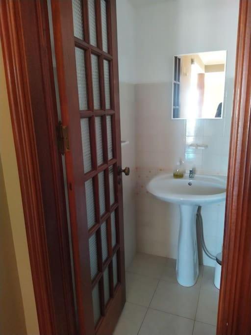 Vivenda Com Patio, No Coracao Do Mindelo Villa Exterior foto